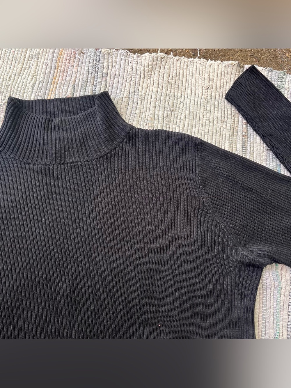 Vintage 100% Silk ribbed Turtleneck mock neck